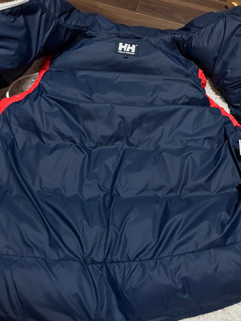 HELLY HANSENヘリーハンセンのダウンベスト　Lサイズ　送料無料