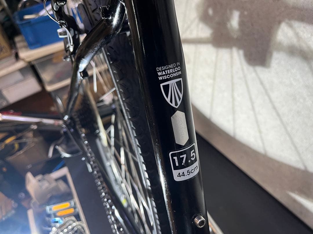 TREK FX7.2 ブラック クロスバイク