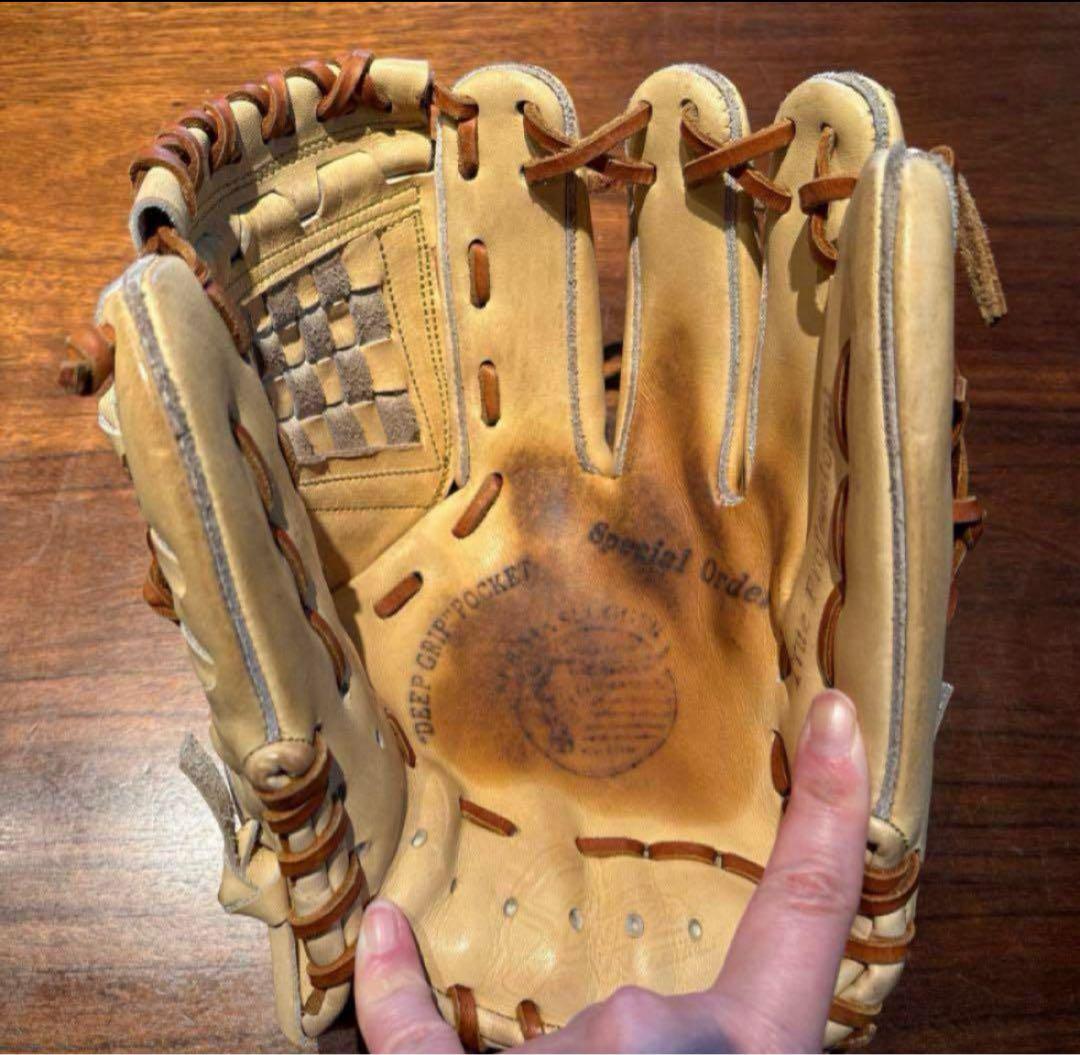 ❤️硬式グローブ Slugger オールラウンド用 右投 硬式野球 スラッガー大人