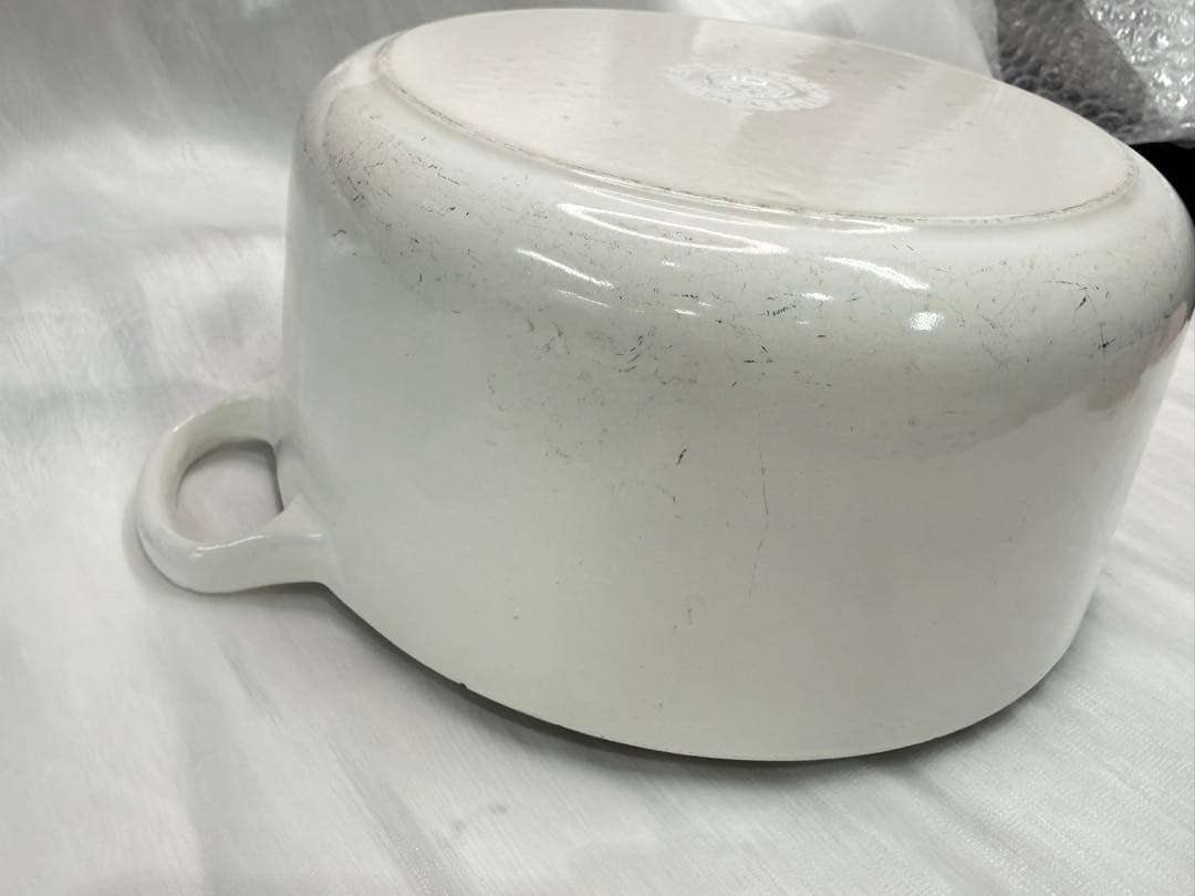 ル・クルーゼ 両手鍋 22cm ホワイト 白