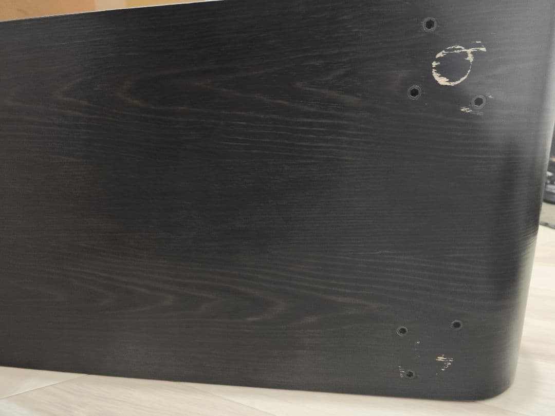 モダンデザイン　ガラステーブル　ローテーブル　 センターテーブル 黒