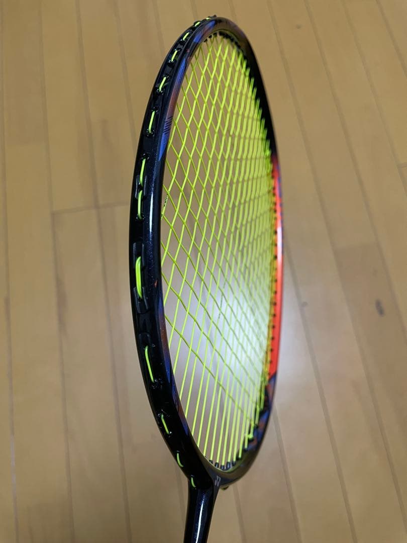 アストロクス77プロ　4UG5 Astrox 77pro yonex 値下げ中！