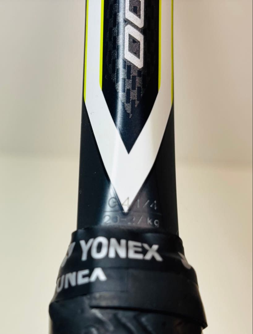 YONEX EZONE DR 100 硬式テニスラケット G2 イエロー
