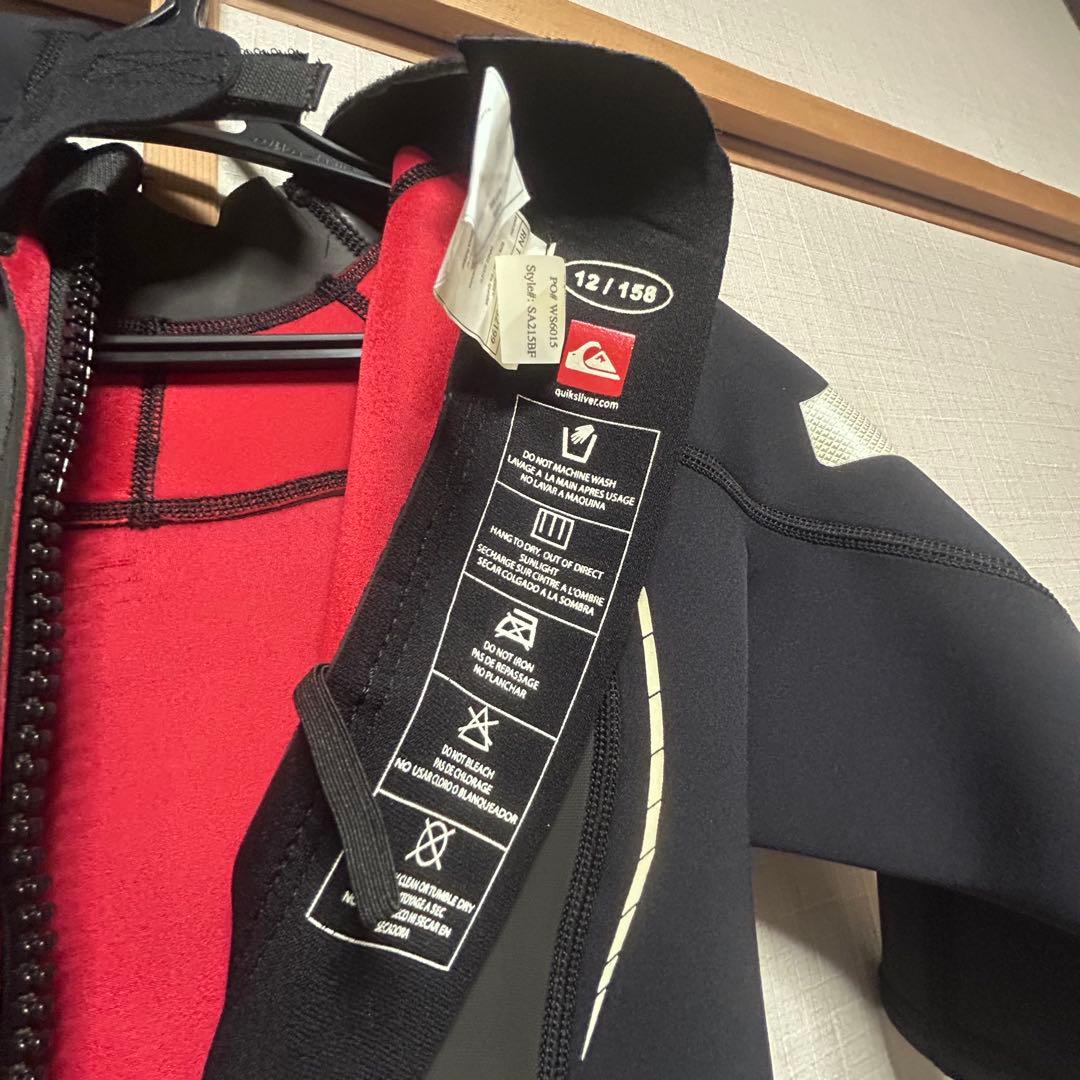 Quiksilver ブラック ショートスリーブウェットスーツ Mサイズ