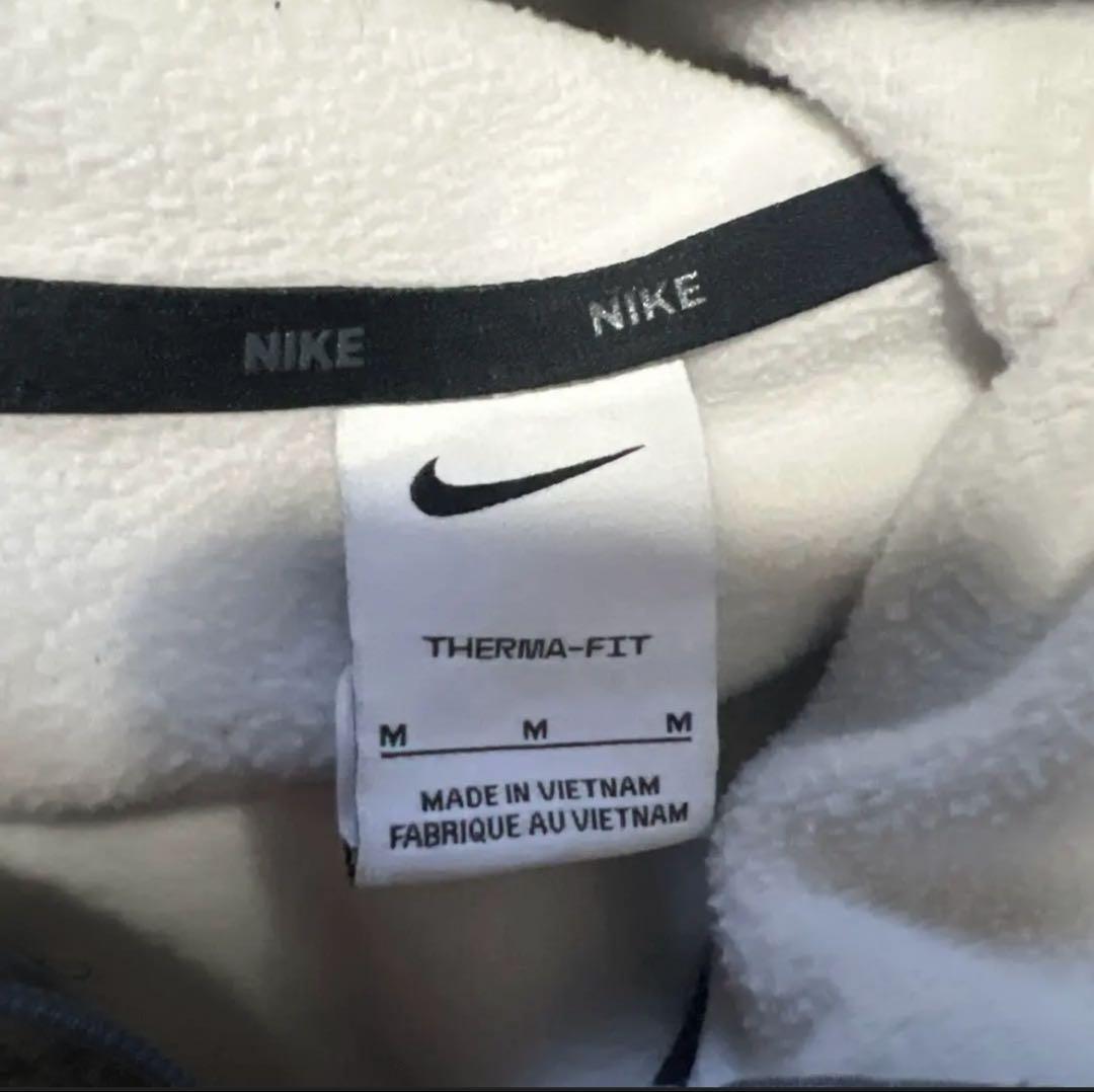 NIKE長袖セットアップ　Mサイズ