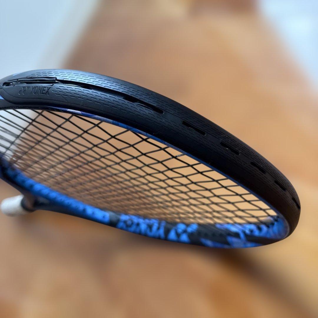 YONEX EZONE 100 G2 HYPER-MG テニスラケット