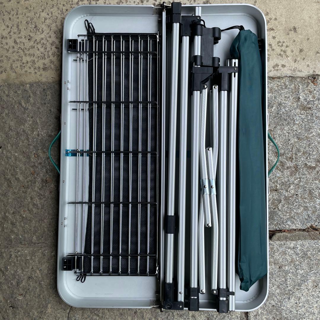 Coleman オールインワンキッチンテーブル　グリーン