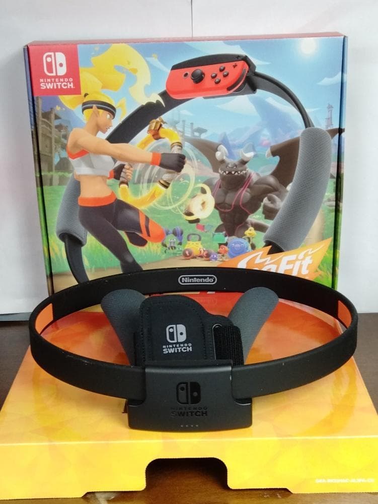 Nintendo Switch本体 ＋ 人気ソフト3本 ＋ 周辺機器【セット】