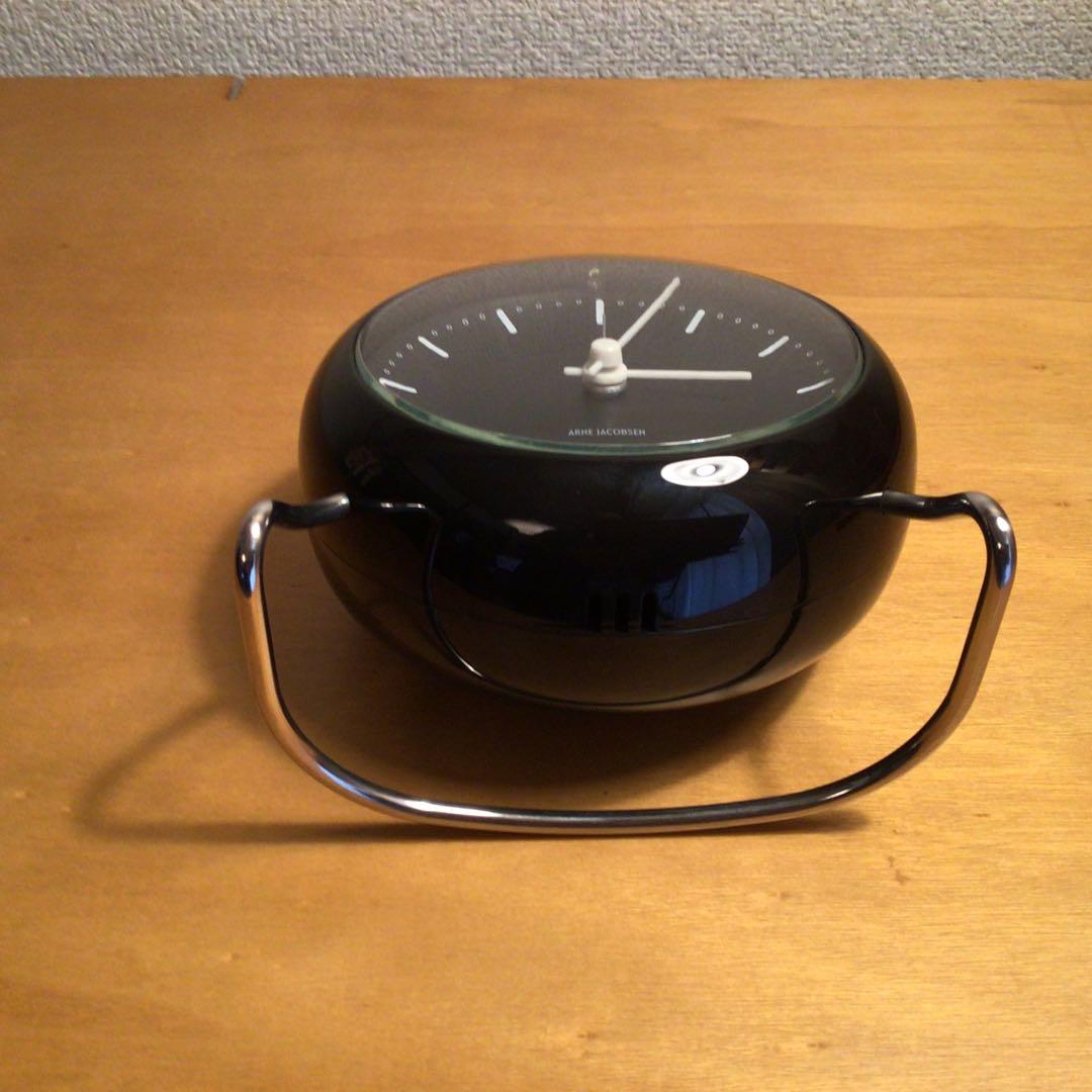 ARNE JACOBSEN アルネ　ヤコブセン　TABLE CLOCK
