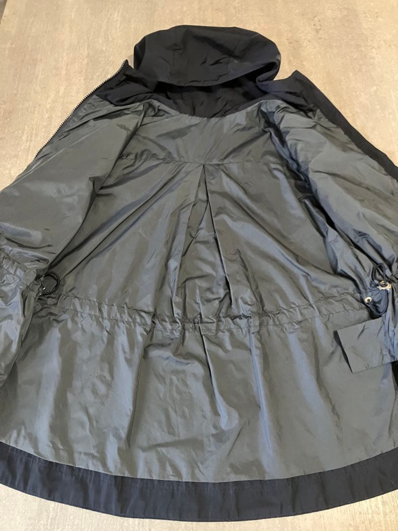 Moncler モンクレール　レインジャケット　ネイビー