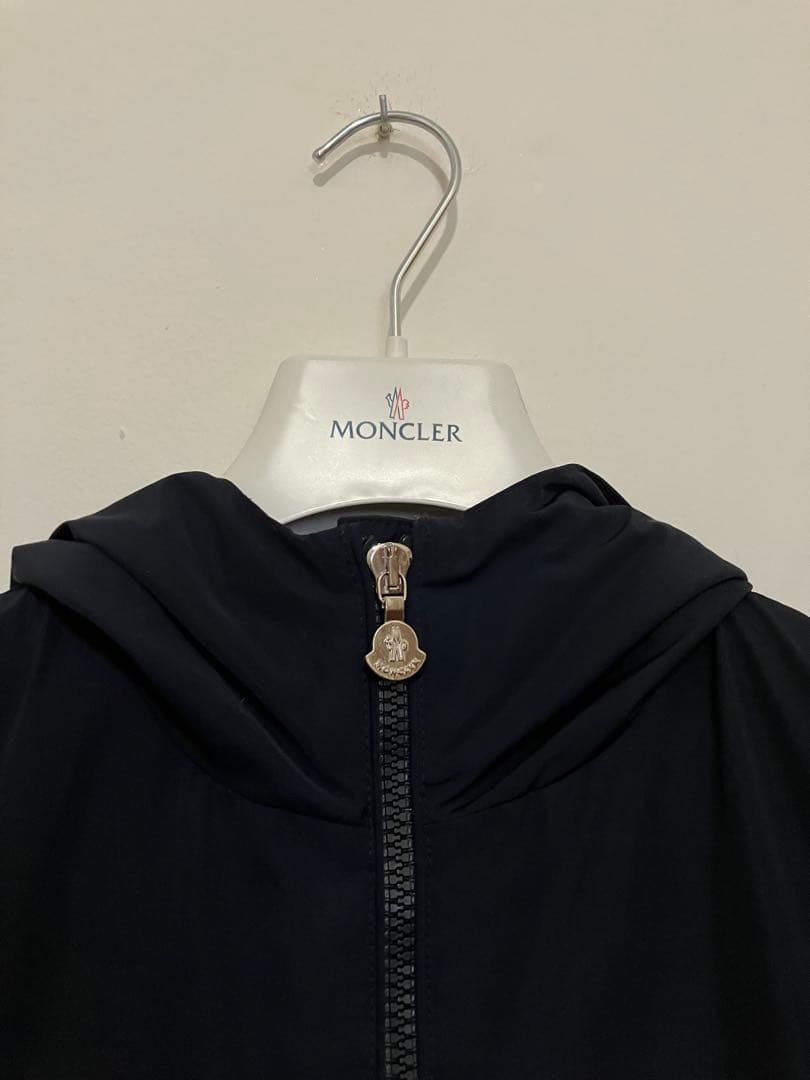 Moncler モンクレール　レインジャケット　ネイビー