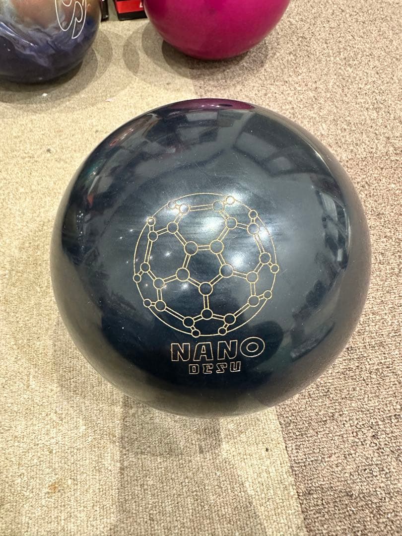 ナノデス　アキュラインツアープレミアム8 ボウリング　ボール 15ポンド