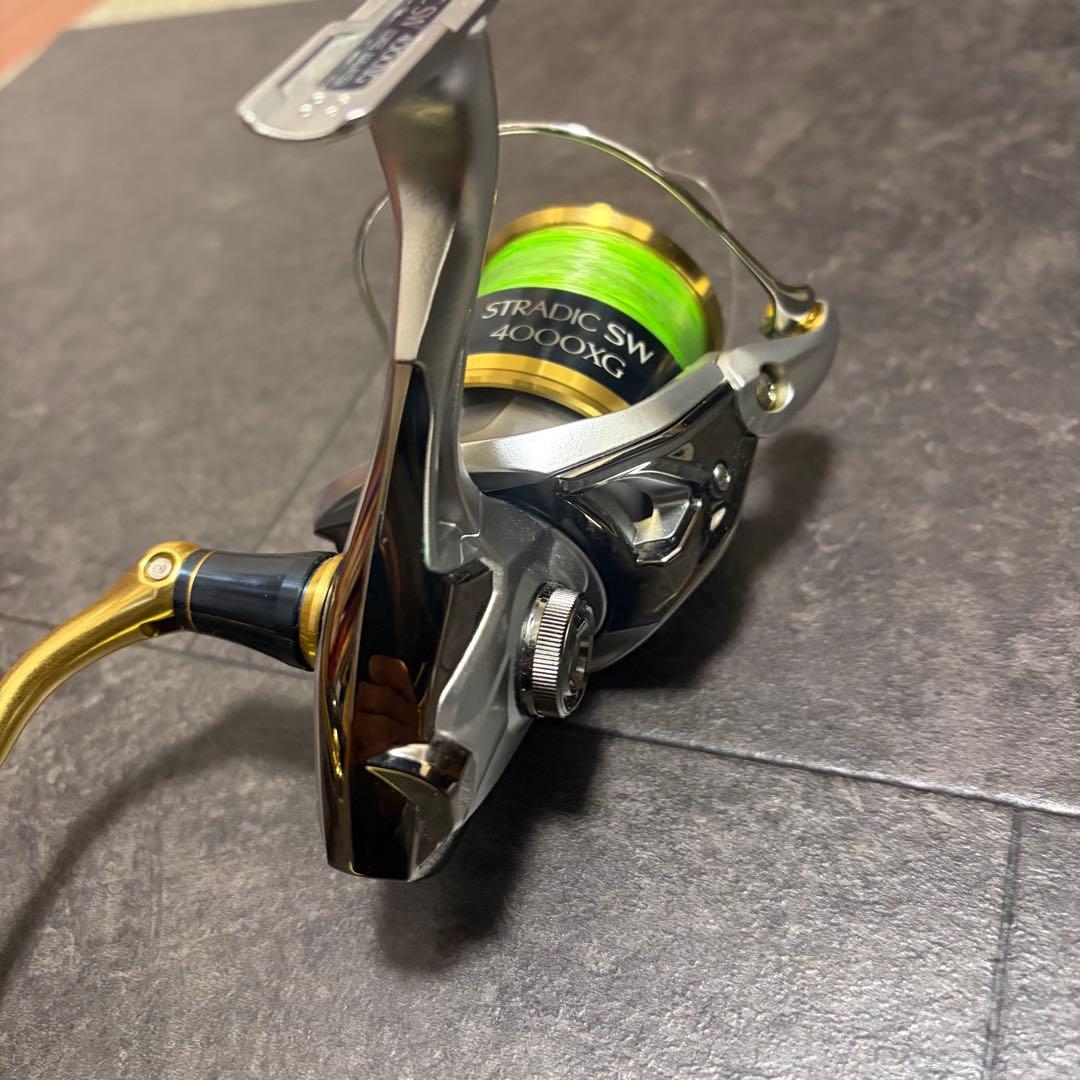 シマノ 18 ストラディックSW 4000XG スピニングリール SHIMANO