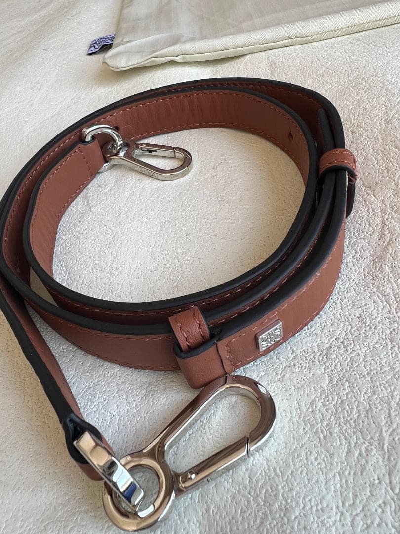 美品 ブラウン レザー ショルダーバッグ
