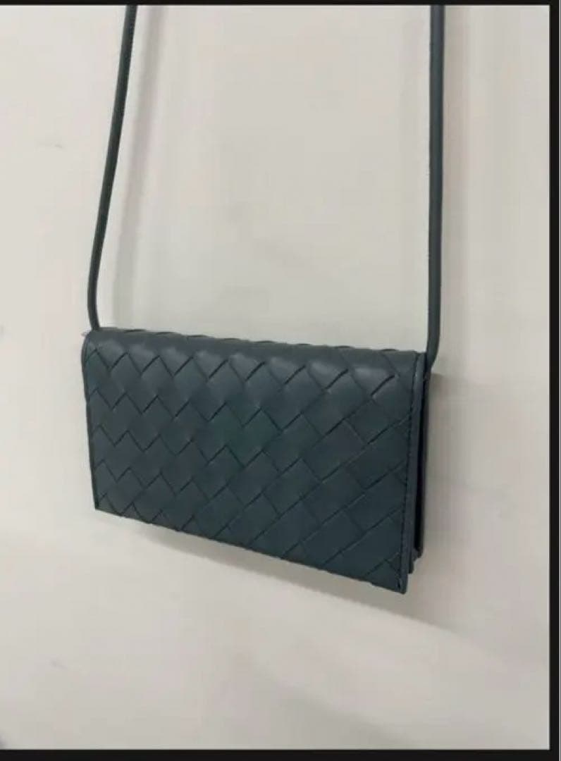 未使用即発送！mal.rerere未使用イントレチャート⭐︎ラム革お財布ショルダー