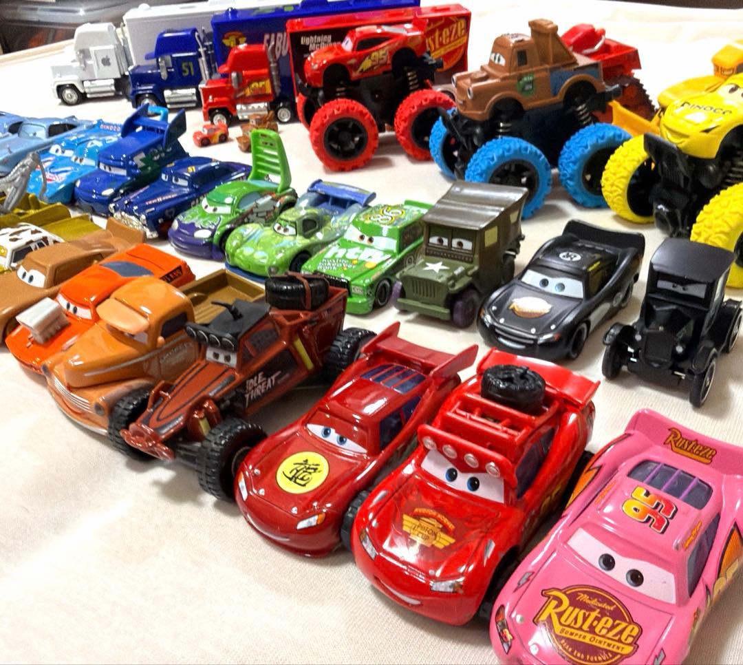 Cars カーズ ディズニー ピクサー ミニカーセット