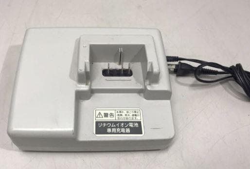 ★箱入り 清掃美品　Panasonic NKJ067 バッテリー充電器