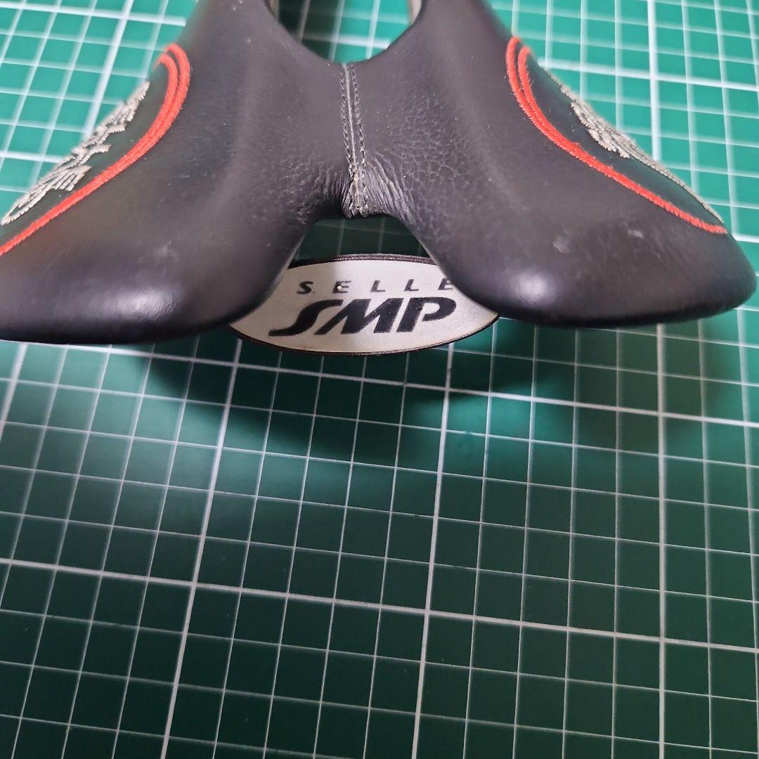 Selle SMP forma サドル