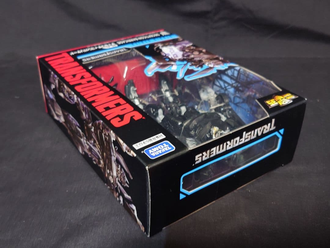トランスフォーマー SS-21 DECEPTICON BARRICADE