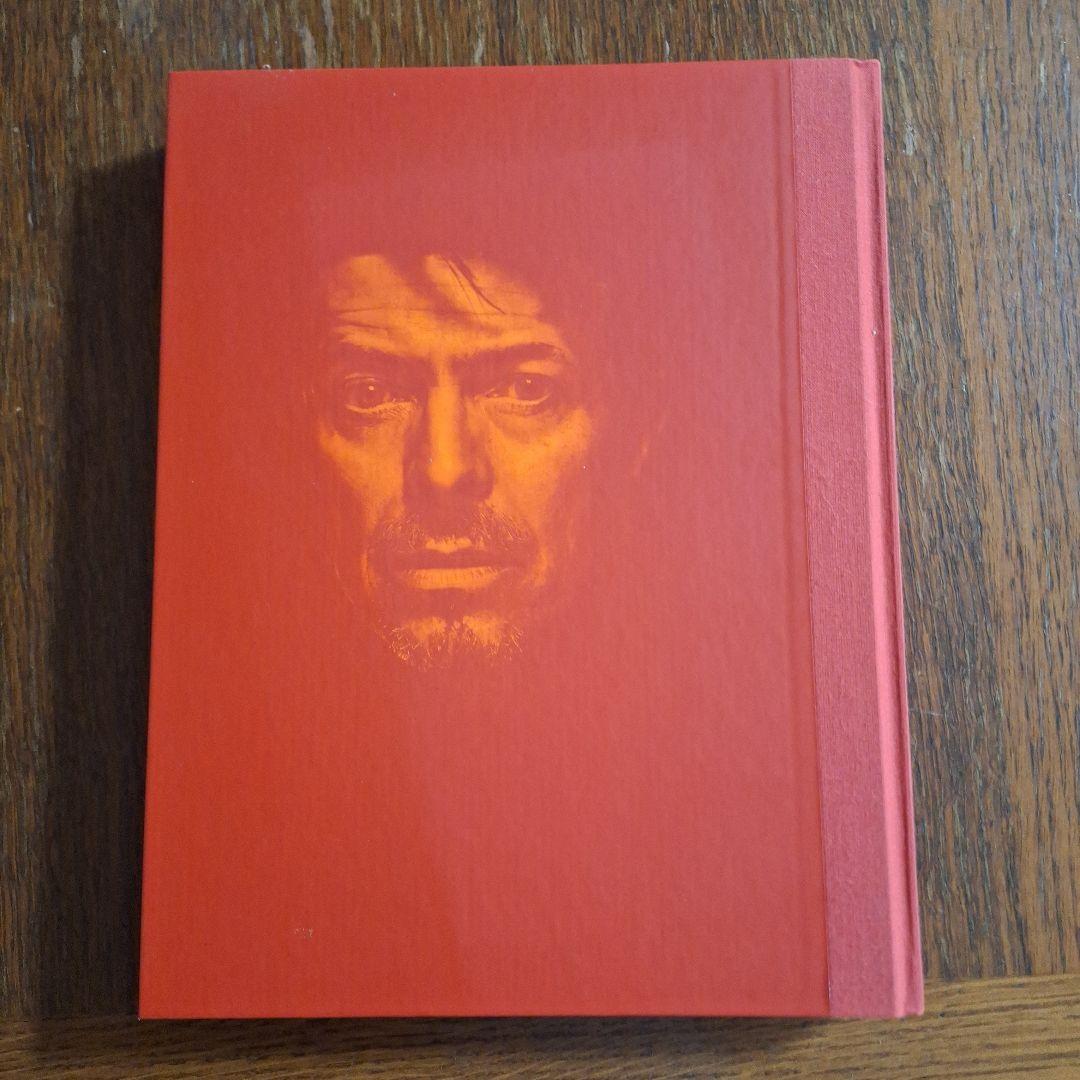 DAVID BOWIE IS / デヴィッド・ボウイ・イズ　大回顧展図録