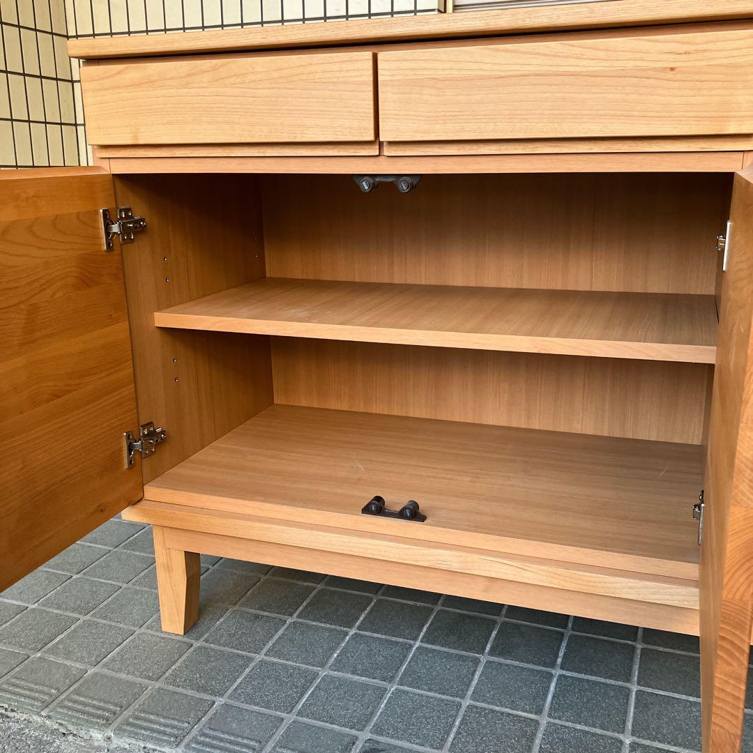 ビッグセール中！大川家具 アルダー無垢材 リビング キャビネット 収納