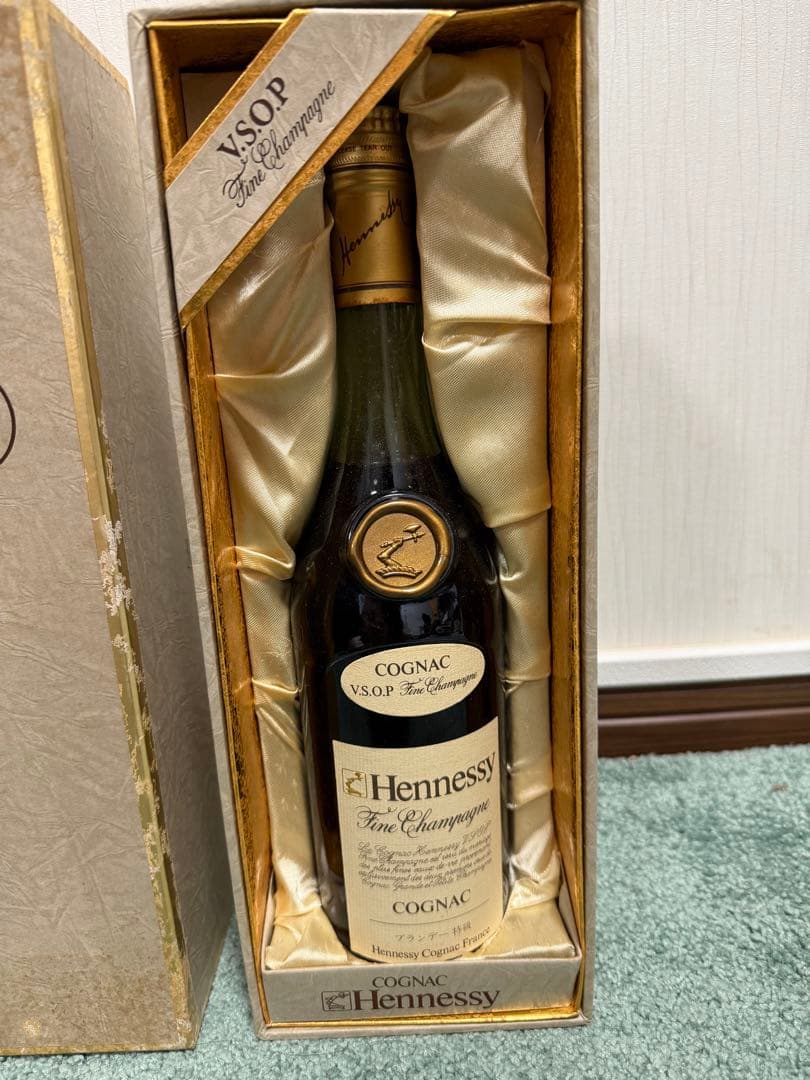 【新品☆未開栓】ヘネシー VSOP スリムボトル 700ml 40%