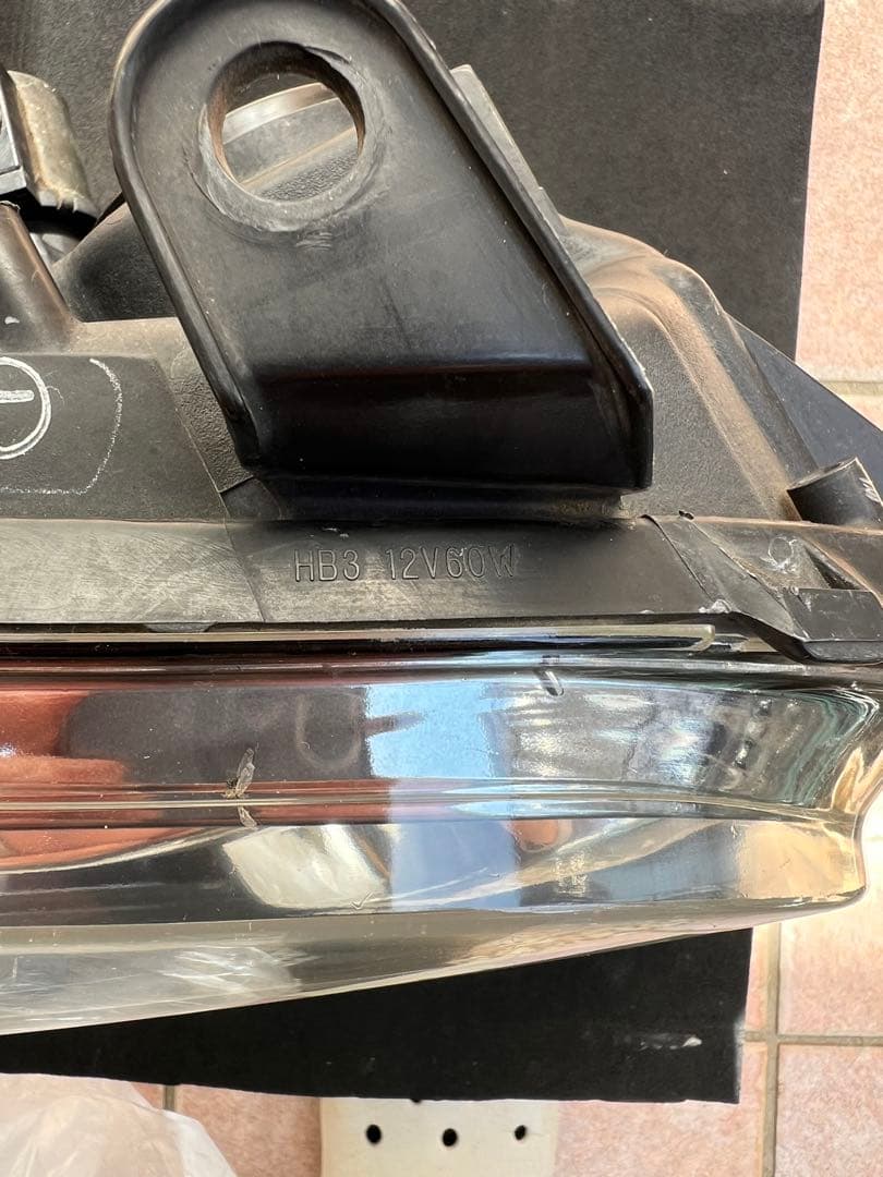 トヨタ クルーガー 後期 HID ヘッドライト 左右セット 純正 KOITO