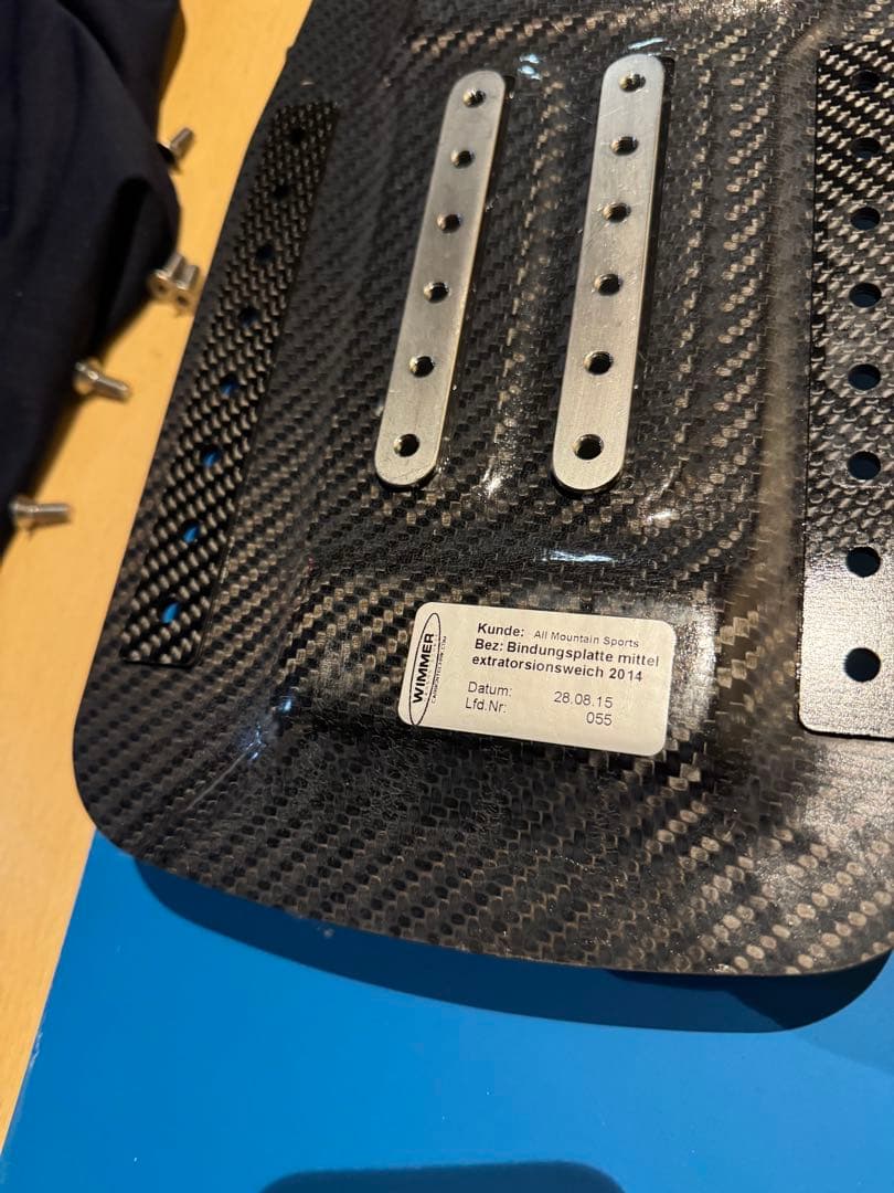 希少SG carbon plate カーボンプレート　SGスノーボード