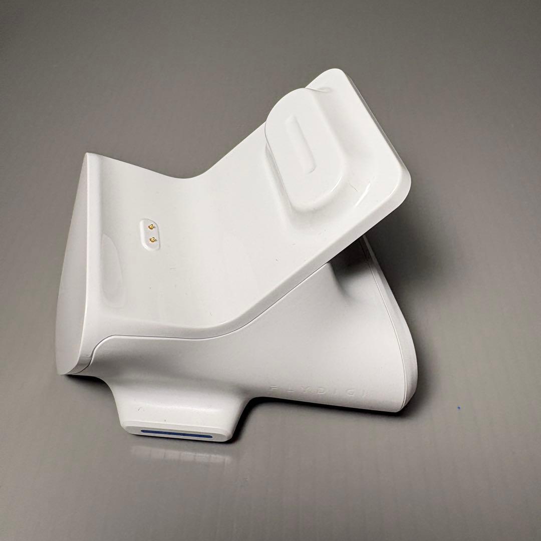 FLYDIGI VADER 4 Pro コントローラー