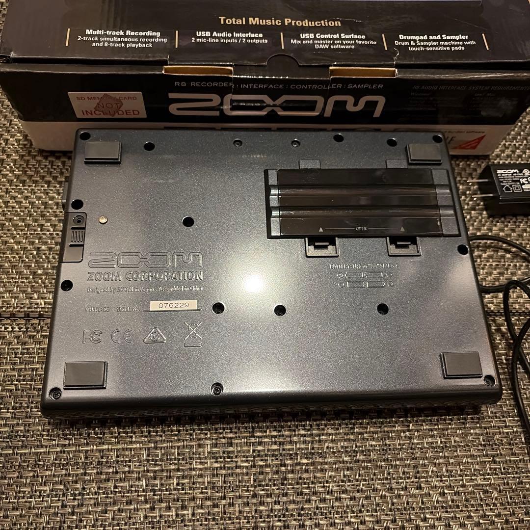 Zoom R8 マルチトラックレコーダー　美品