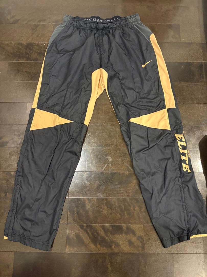 価格交渉歓迎　NIKE セットアップ