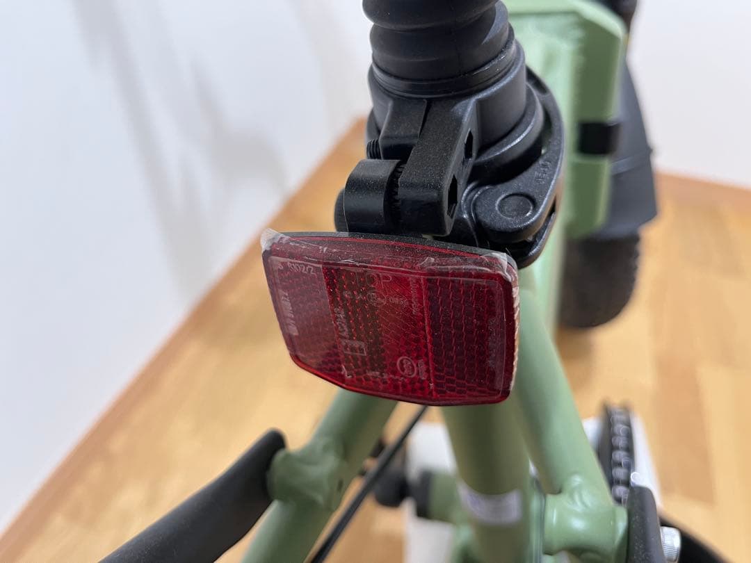 【原則お引き取り来れる方】　未使用品　YADEA　HNT-01 カーキ