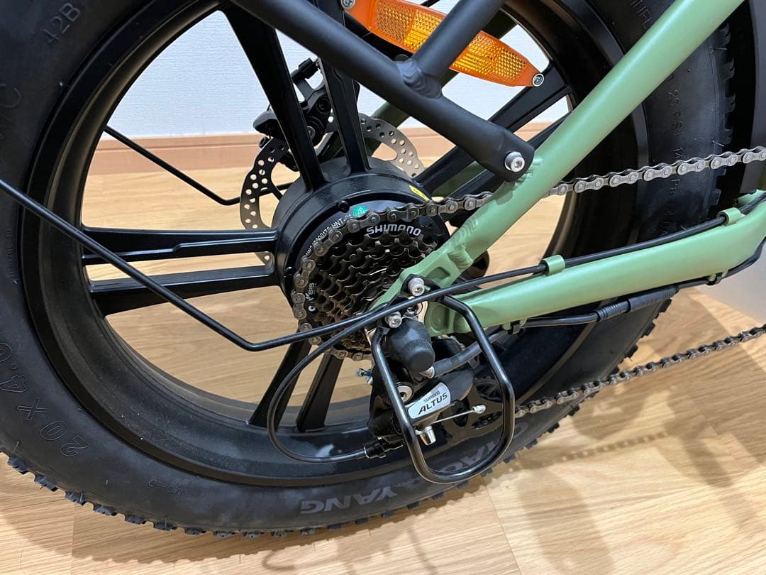 【原則お引き取り来れる方】　未使用品　YADEA　HNT-01 カーキ