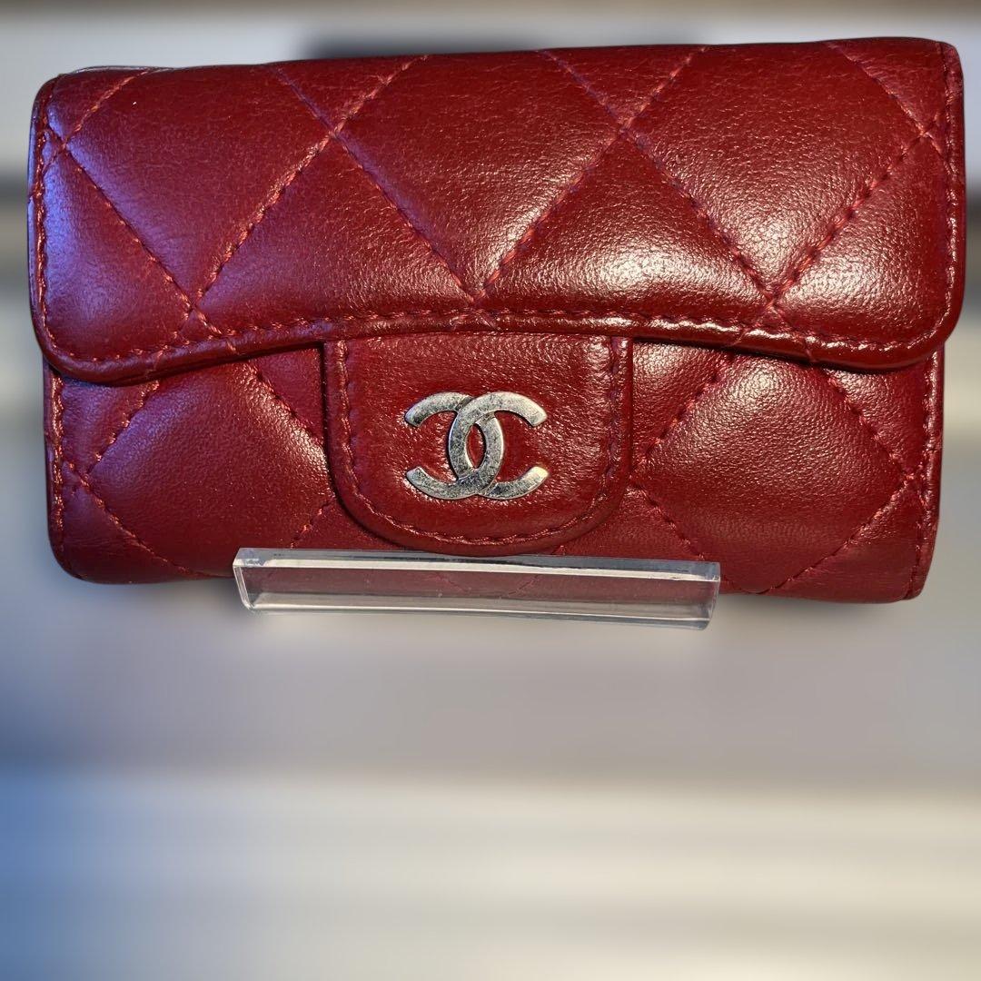 ハローキティ☆　［正規品］ CHANEL キーケース　マトラッセ