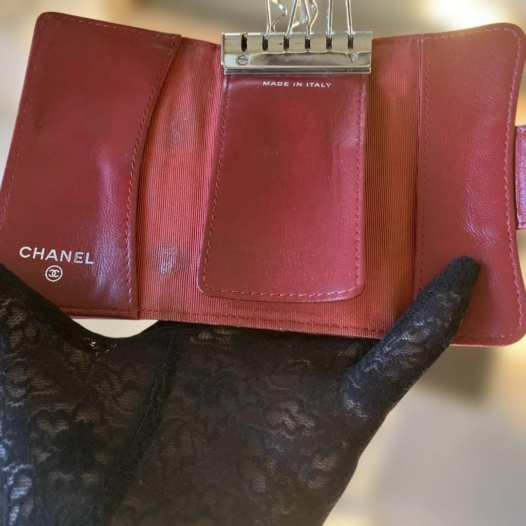 ハローキティ☆　［正規品］ CHANEL キーケース　マトラッセ