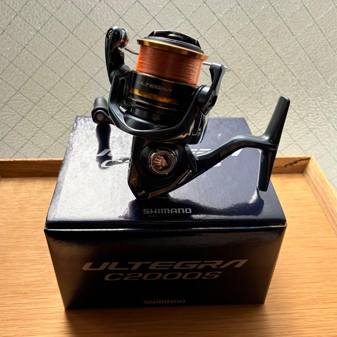 21アルテグラC2000S SHIMANO リール　スピニングリール