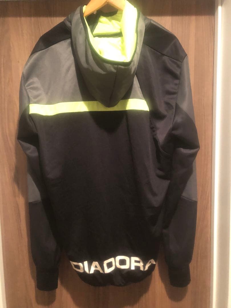 DIADORA ジャージ上下　Oサイズ グレー/ブラック/イエロー