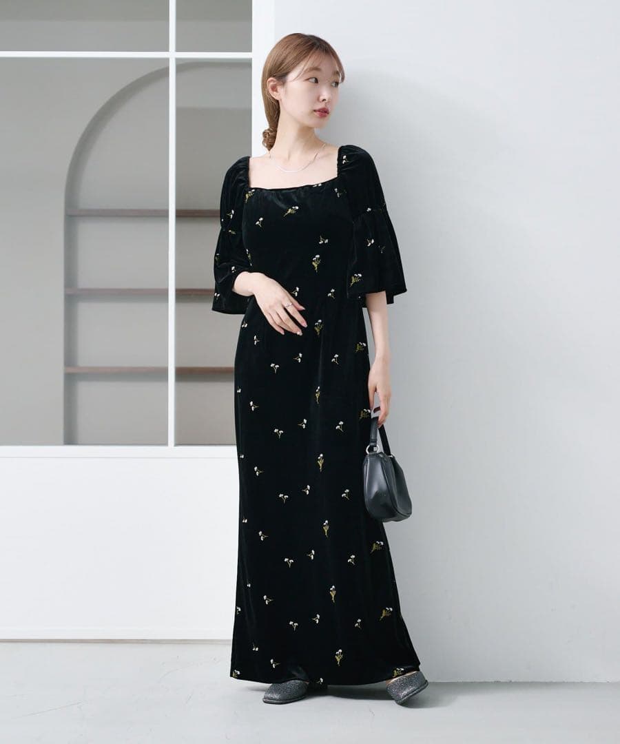 Kastane velour bell sleeve dress Oサイズ