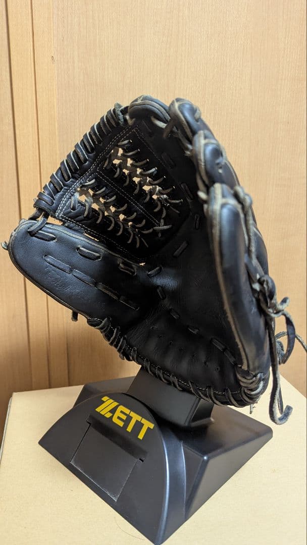 TOMO【即戦力】ミズノ グローバルエリート 一般軟式用 内野手 黒