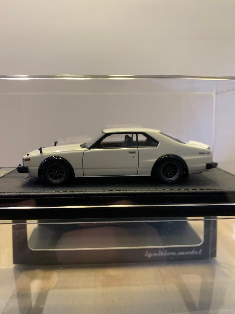 イグニッションモデル　1/43 スカイラインターボGT-ES C211 ホワイト