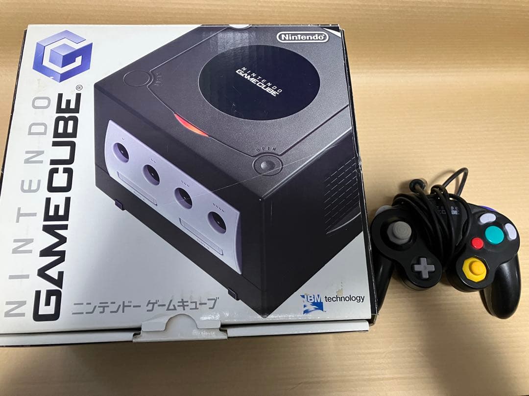ゲームキューブ　ジャンク品　ブラック　箱付き