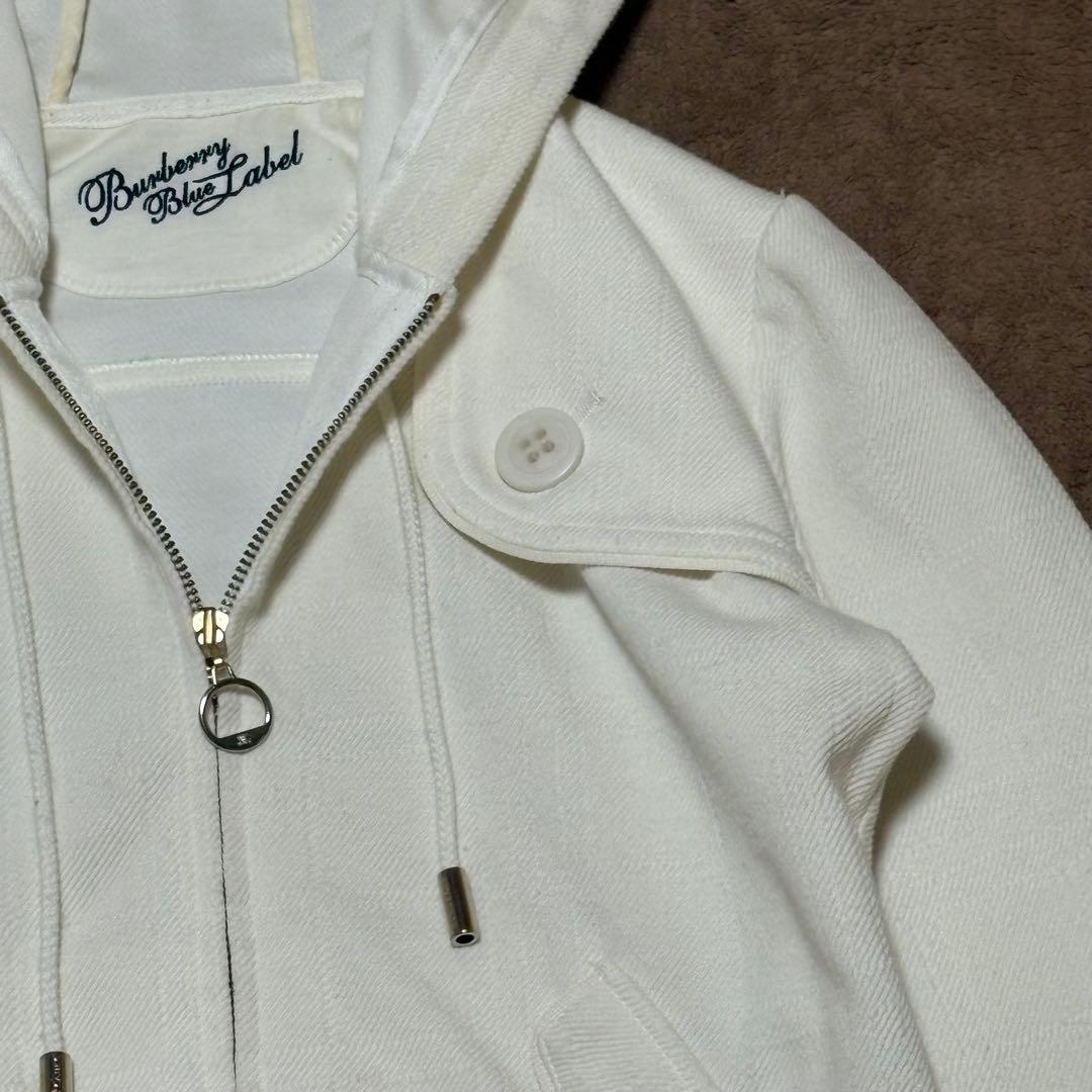 ⭐️BURBERRY LONDON⭐️BLUE LABELフルジップパーカー 白