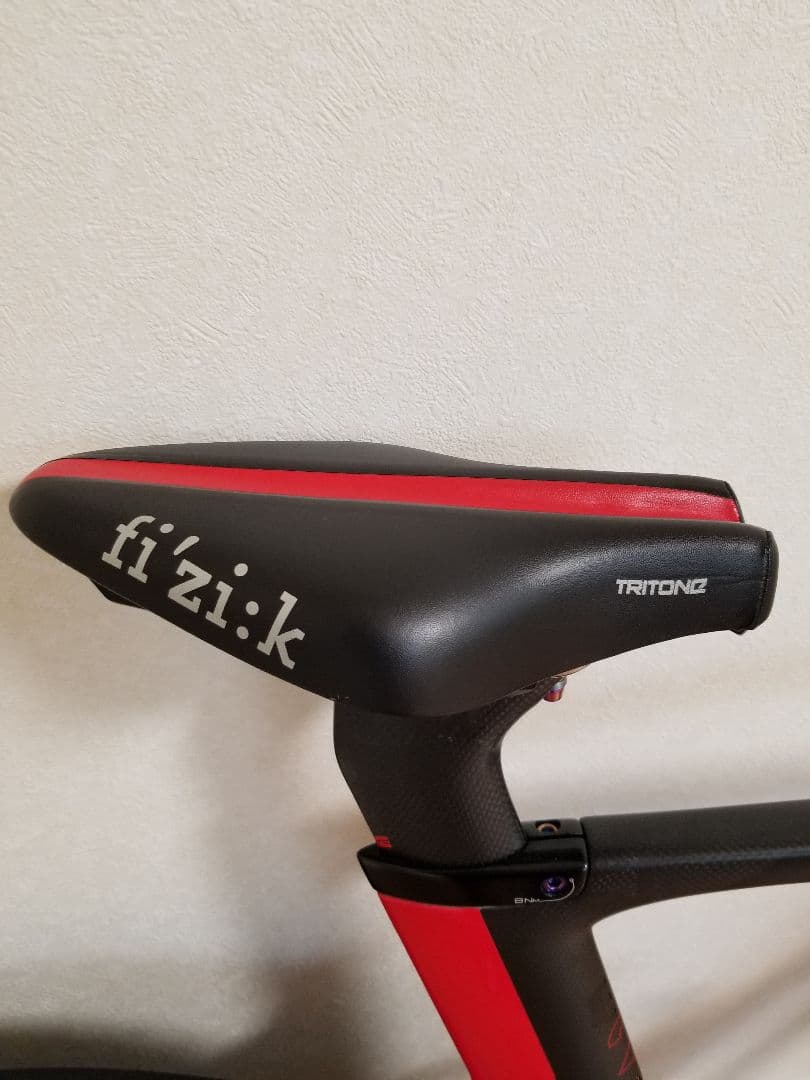 fizik フィジーク TTバイク トライアスロン サドル