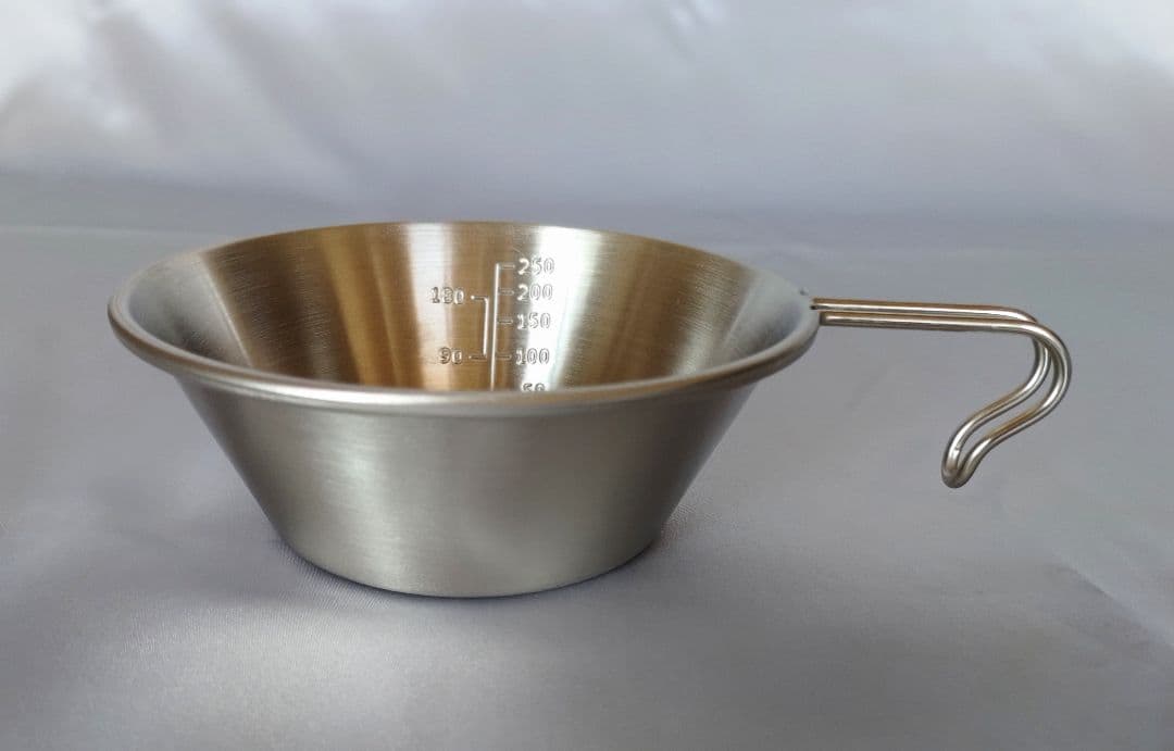 【新品未使用品】DOD ウサシェラノカゾク ステンレスシェラカップ8個 収納袋付