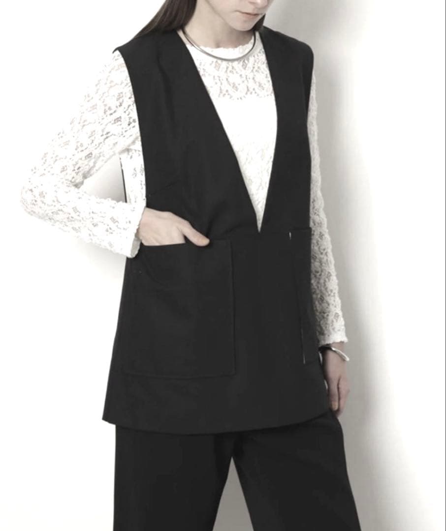 【CADUNE】 新品✴︎川上桃子さんコラボ　ジレ ブラック 38