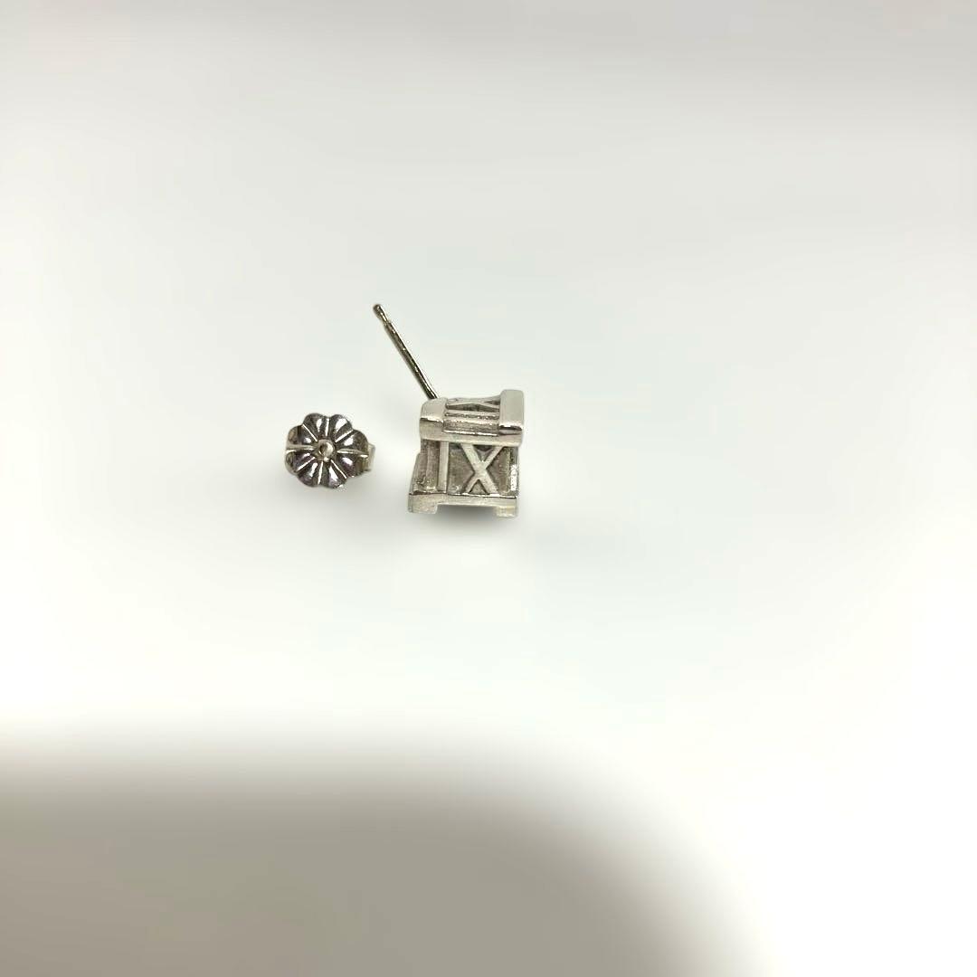 Tiffany ティファニー アトラス キューブ シルバー ピアス