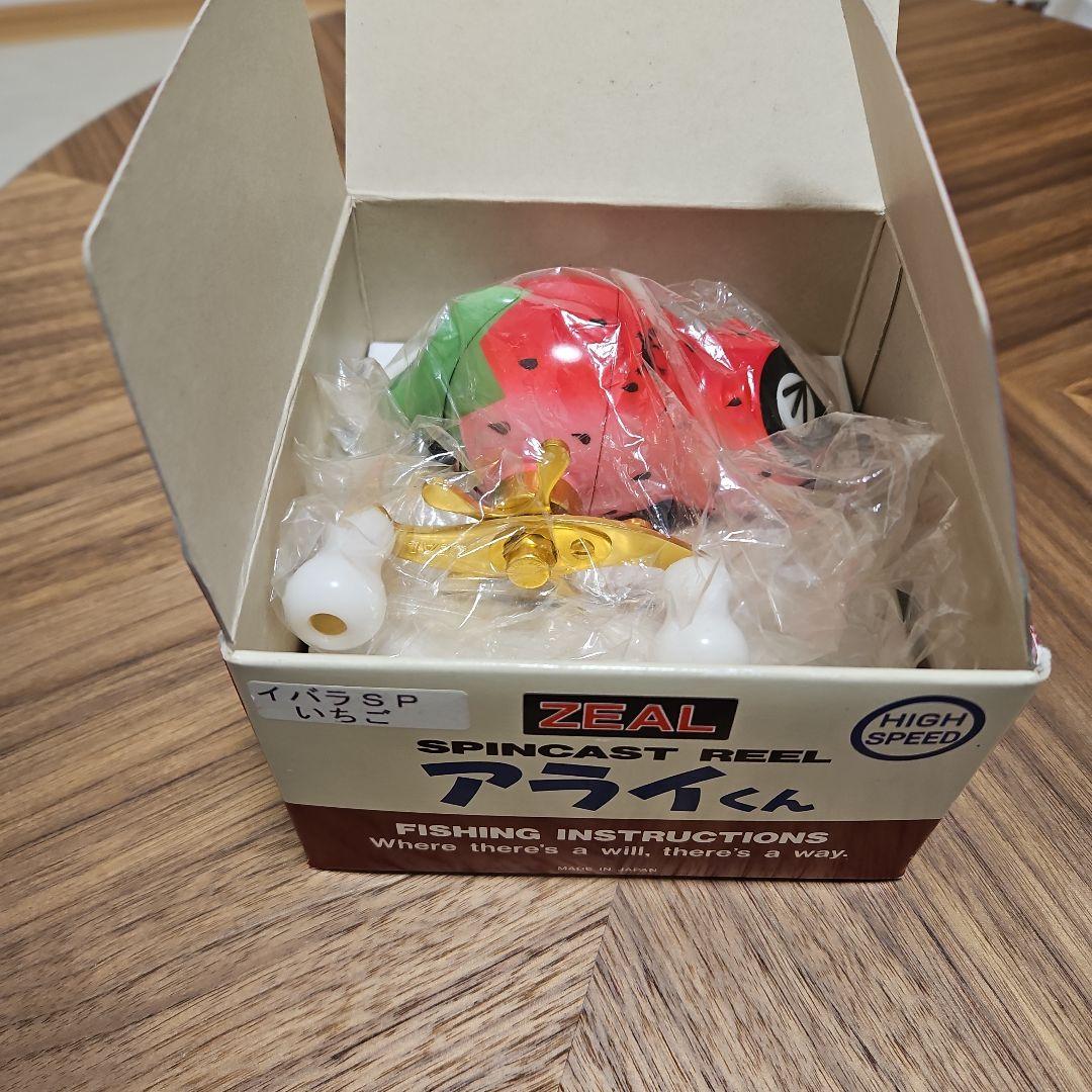 ZEAL スピンキャストリール イチゴ
