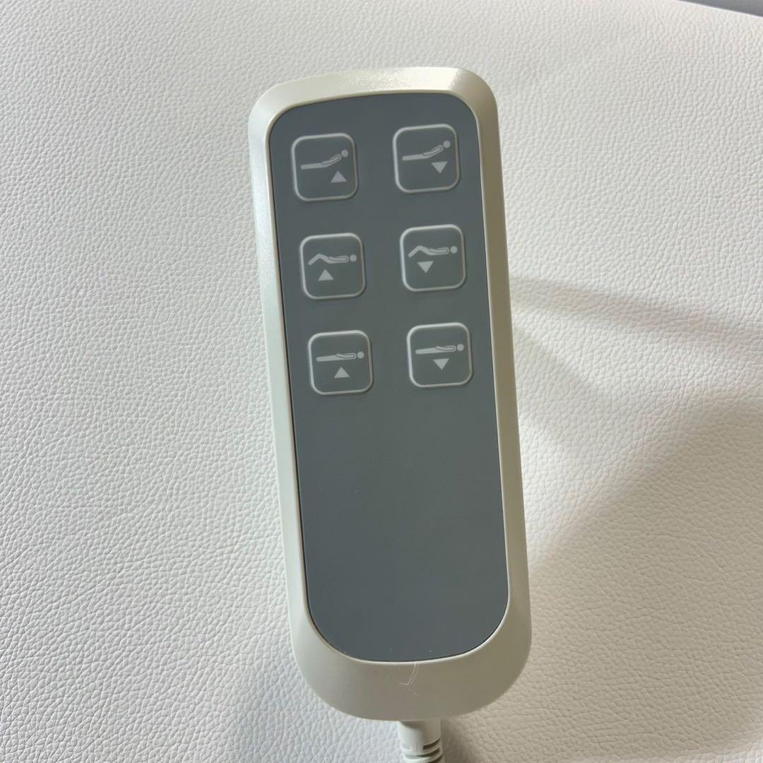 も*ん様 セブンエステ 電動昇降リクライニング マッサージベッド MOVEST