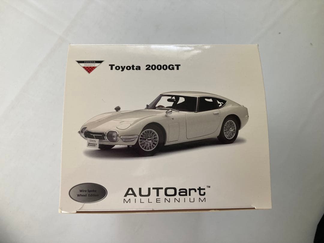 AUTOart 1/18 トヨタ 2000GT 「本日限りの決算価格！」