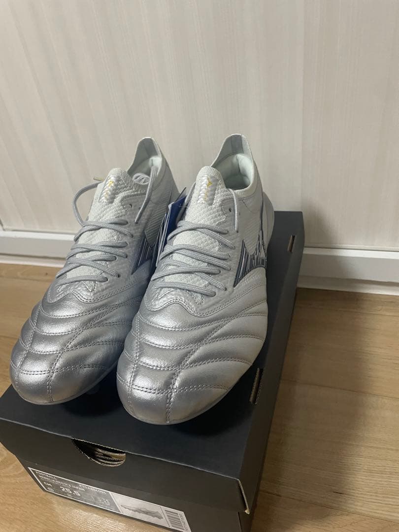 タイムセール！モレリアネオ4 βJAPAN （25.5） 値下げ交渉有り